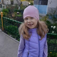 Попудренко Меланья, 7 лет