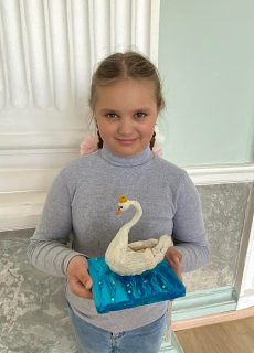 Хабарова Мария, 8 лет, (Царевна Лебедь) преп К.А. Корягина
